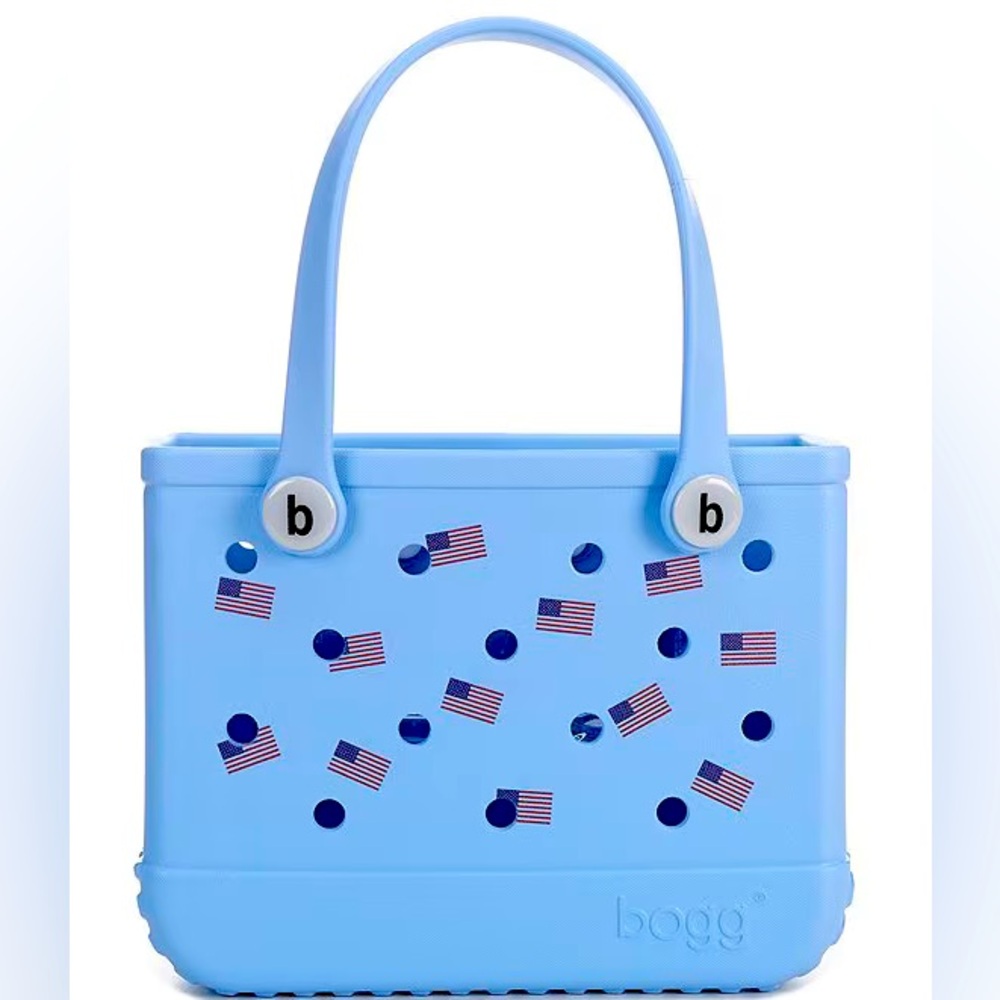 Bogg Bag
Bitty Coastal USA Tote Bag size ☀️SMALL